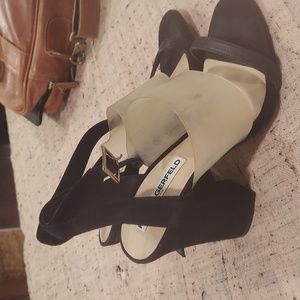 KARL LAGERFELD Paris Raya Shoe Brand New Size 7